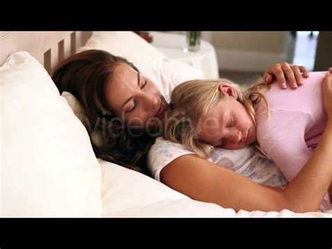 sleeping xnxx mom|'mom sleep in bed' Search .